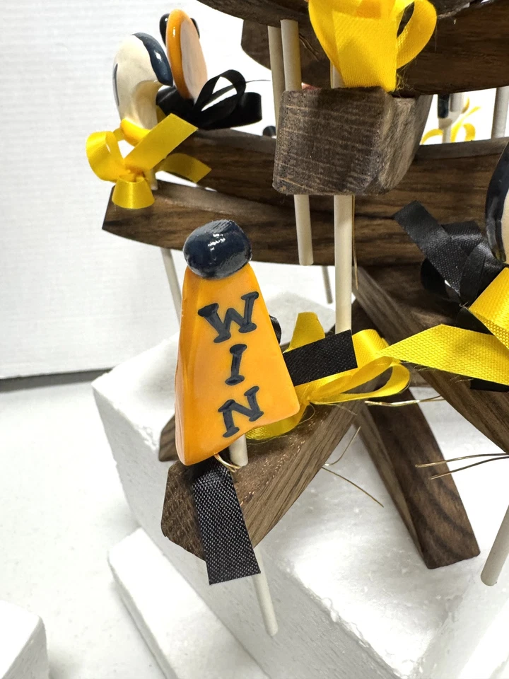 Georgia Tech Madera Hecho a Mano Árbol de Navidad Fútbol Falta Top 11” Alto 8” Ancho Foto 4 de 4