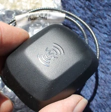 OEM GM XM Satellite Radio Antenna Mast OEM 25775154 15286566 10335501