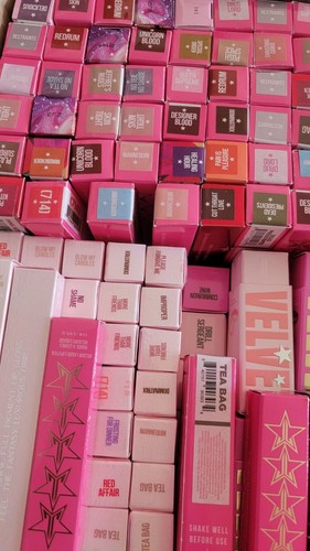 JEFFREE STAR WHOLESALE LOT OF 50 MIX lippies / VELOUR , SUPREME, TRAP MIX NEW
