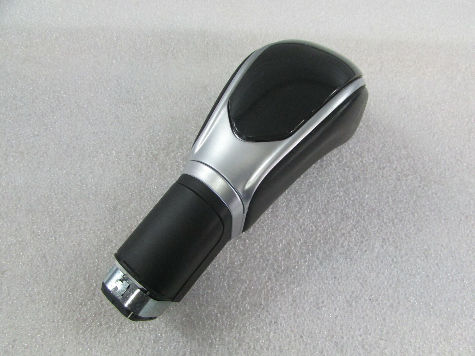 Maserati Ghibli, Gear Shift Knob, Used, P/N 670011601