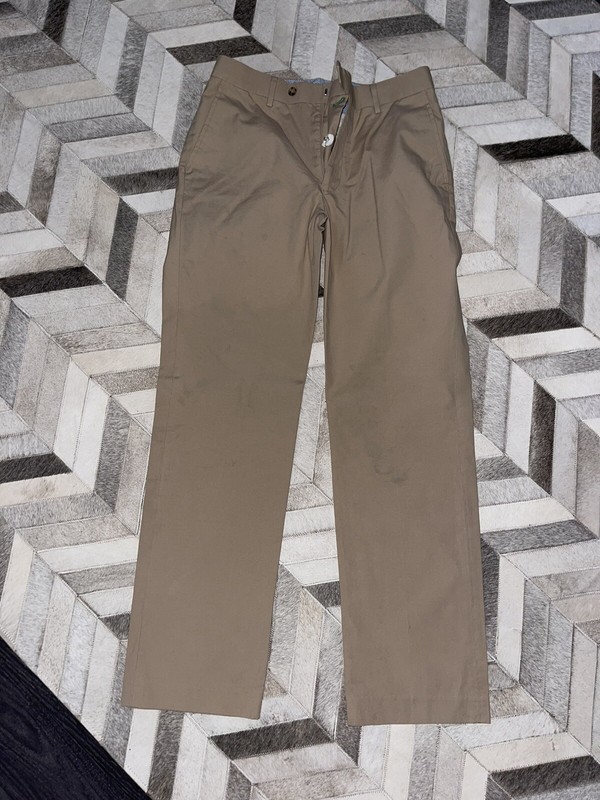 Tommy Hilfiger Men's 100% Cotton Khaki Pants 32 x 32