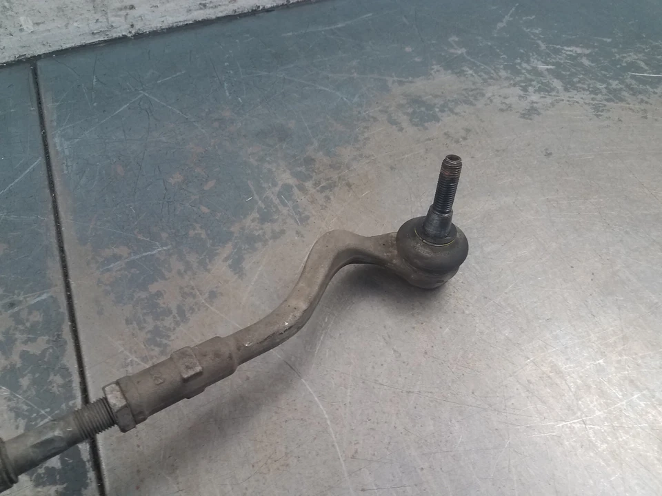 Audi S4 Quattro B8 2016 portaequipajes eléctrico y piñón/barras de amarre #0800 P5 Foto 2 de 4