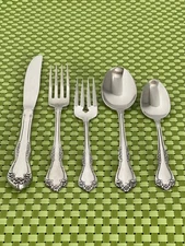 Oneida MANSFIELD Amadeus Stainless Wm A Rogers Deluxe Flatware SMART CHOICE A14G