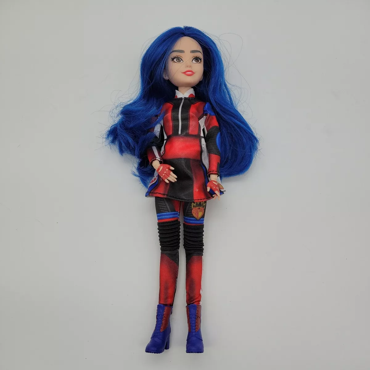 Descendants Dolls and Evie Costume