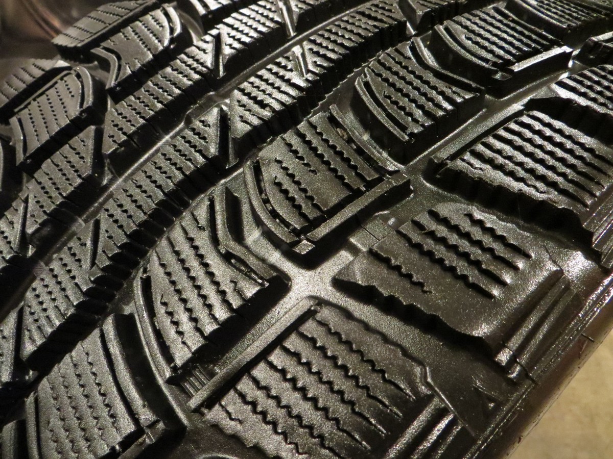 GRASPIC DS-1 スタッドレス LIKE NEW 1 ONE DUNLOP GRASPIC DS-1 DIGI TYRE 245/40/R18 93Q