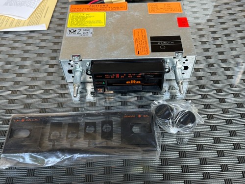 Oldtimer ELTA modell 7100 Autoradio mit Kassette NEUZUSTAND OVP - Bild 3 von 4
