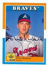 Phil Niekro autographed Baseball Card Braves 2001 Upper Deck #47 Decade Legends