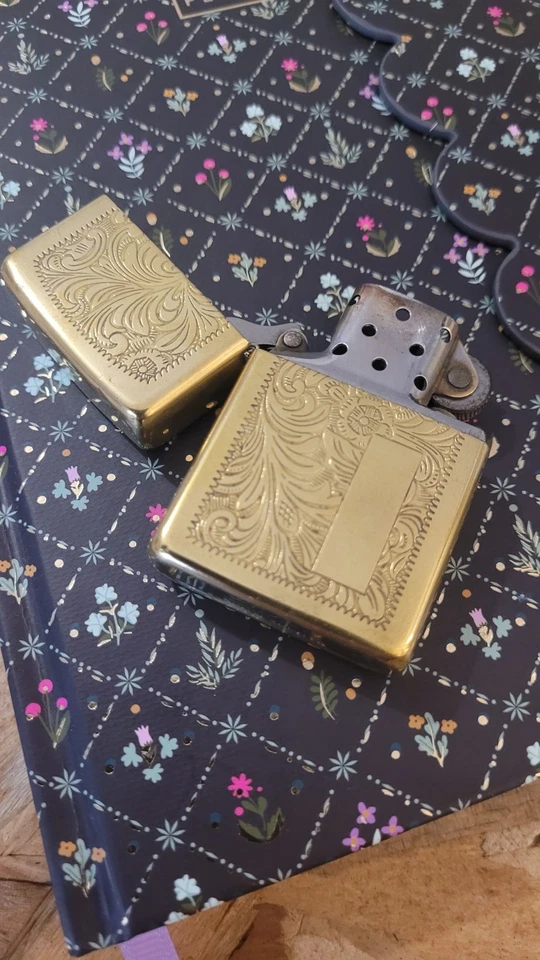Briquet Zippo USA laiton – Modèle Florentin original 1989 vintage - Photo 4/4