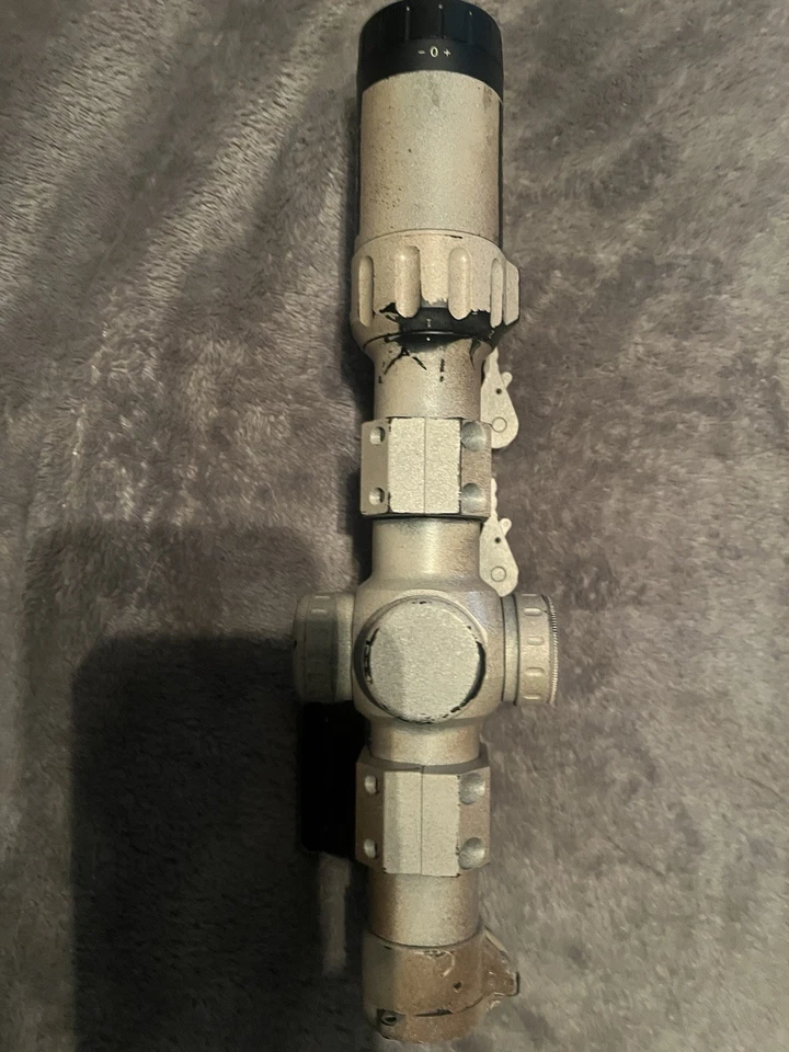 EE. UU. Óptica TS8XSFP TS-8X Negro Mate 1-8x 24mm 30mm Tubo Iluminado Rojo JNG Foto 3 de 4