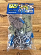 Fallout 76 - You Will Emerge! Nanoforce 24 Plastic Figure Set Collectable