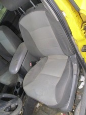 Ford Escape 2003 Front Seat Used 8812