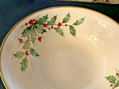 Lenox Holiday Stechpalme, Beeren, Goldrand große 9,25" Servier-/Salatschüssel - USA - Bild 2 von 6