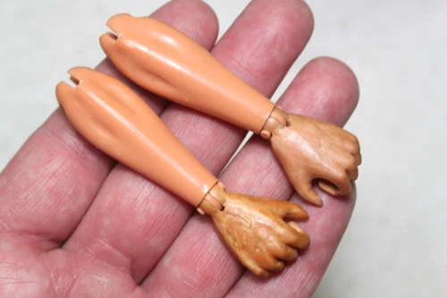 Vintage GI Joe - Life Like/Muscle Body - Forearm & Hand Set