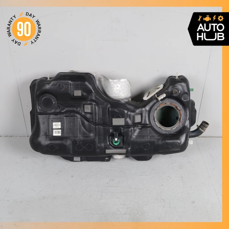 14-19 Mercedes W117 CLA45 GLA45 AMG Fuel Gas Tank Reservoir Assembly OEM - Image 2 of 4