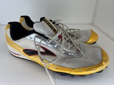Brooks Nerve Track and Field Spikes White Mesh With Gold Men's 13