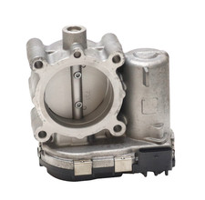 Mercedes CLA W117 C117 180 AMG A2701410025 Drosselklappe Regelklappe Schieber