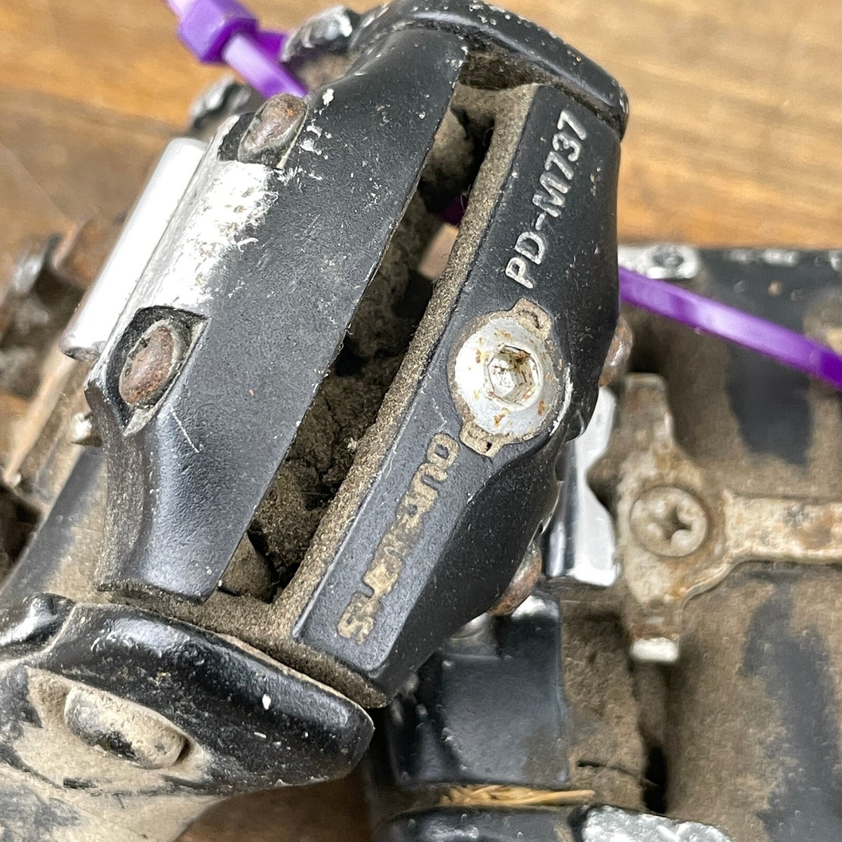 Vintage Shimano Deore XT PD-M737 Pedals Clipless 9/16 in