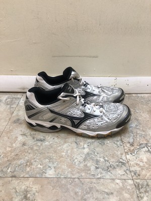 mizuno wave lightning 5