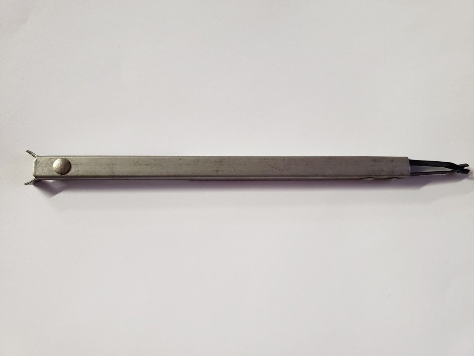 Prime Line Small Engine Magnetic Key Inserter Holds Split Valve Locks ...