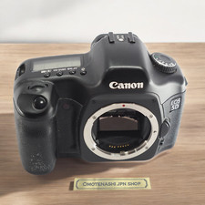 Canon EOS 5D 12.8 MP Digital SLR Camera Body Only Near MINT
