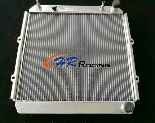 4ROW Radiator For 1990-1993 Toyota Land Cruiser 2.4TD LJ70/71/73/77/78 2LTE AT - Picture 3 of 4