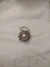 Vintage Gold Tone Scarf Clip Wreath With Faux Pearl