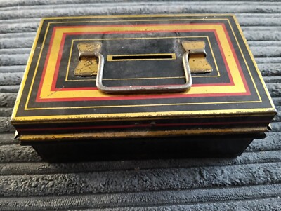 Vintage kleine Geldkassette / Spardose schwarz gold 4,75 cm in gutem Zustand