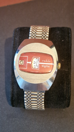 Ruhla digital vintage watch 1970's - Picture 1 of 3