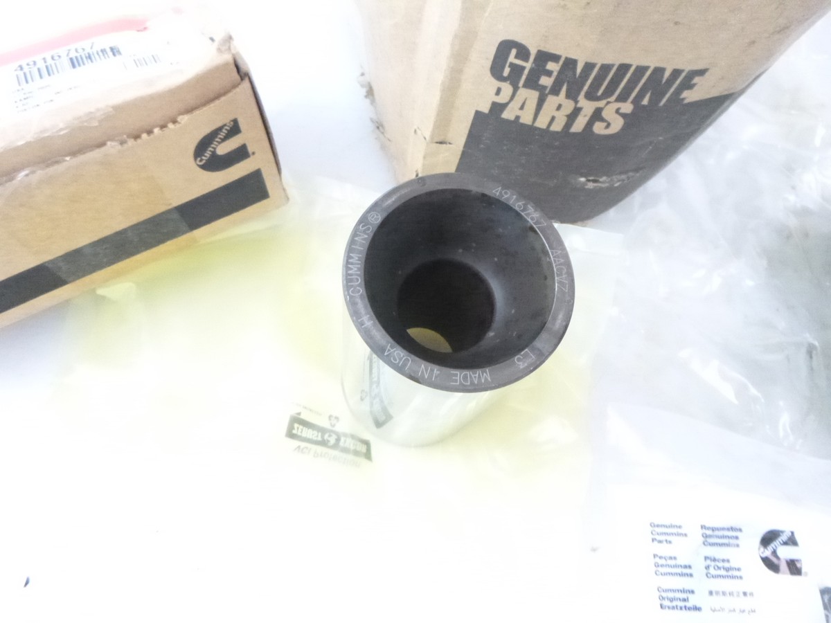 OEM Genuine Cummins 4955235 Engine Piston Kit For KTA19 QSK19  