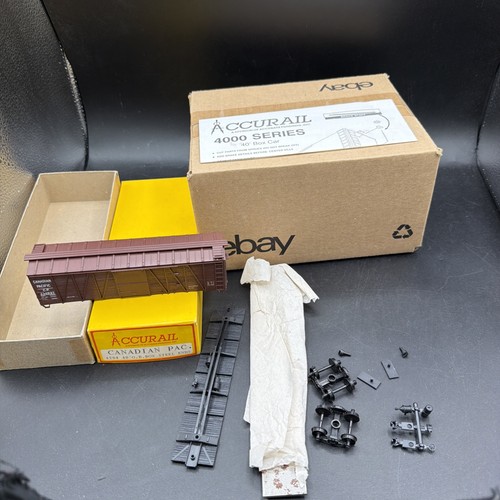 Accurail 4204 HO CP 40' OB Caja Madera Coche Extremos Acero 234537 Rojo Kit Nuevo de Lote Antiguo | Zustand: New