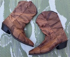 Vtg DINGO Brown Leather Slouchy Studded Boots Women Western 7 M