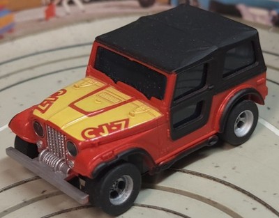 Faller Aurora 5623 --  AFX  Jeep mit Fahrlicht, 70er Jahre Spielzeug #EBS1831