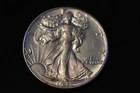 1942 WALKING LIBERTY HALF DOLLAR OLD U.S. TYPE COIN  UNC   #220-5