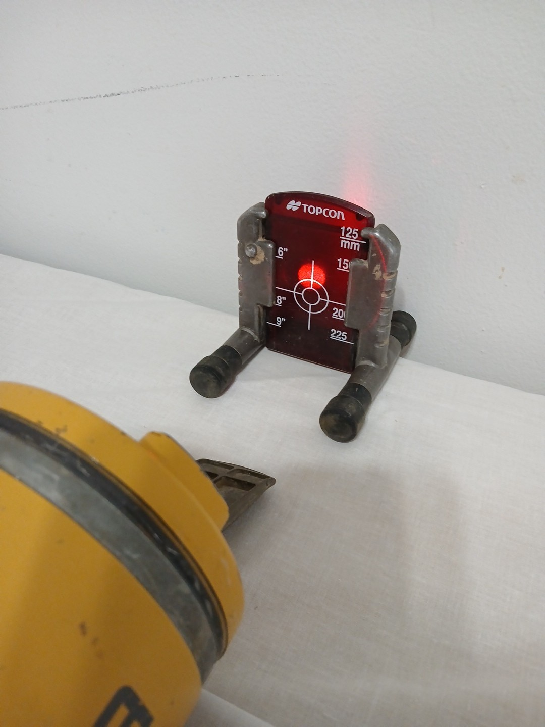 Topcon TP-L2 RED Pipe Sewer Laser W/RC-100 Remote & Case Red Beam TESTED WORKS!