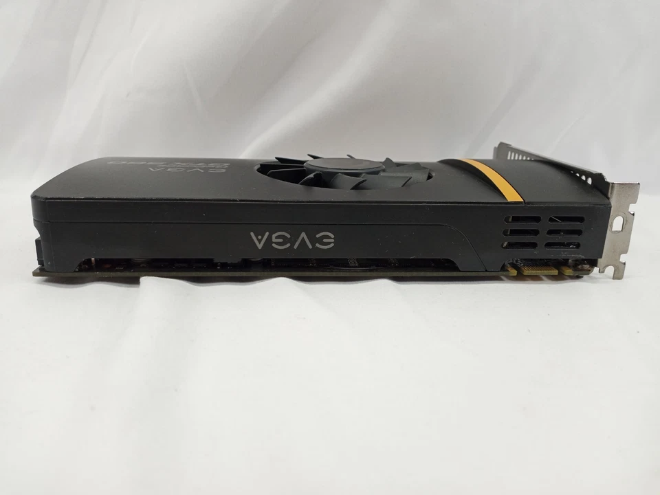EVGA GeForce GTX 560 Exclusive Superclocked P/N 02G-P3-2069-KB - Image 3 of 4