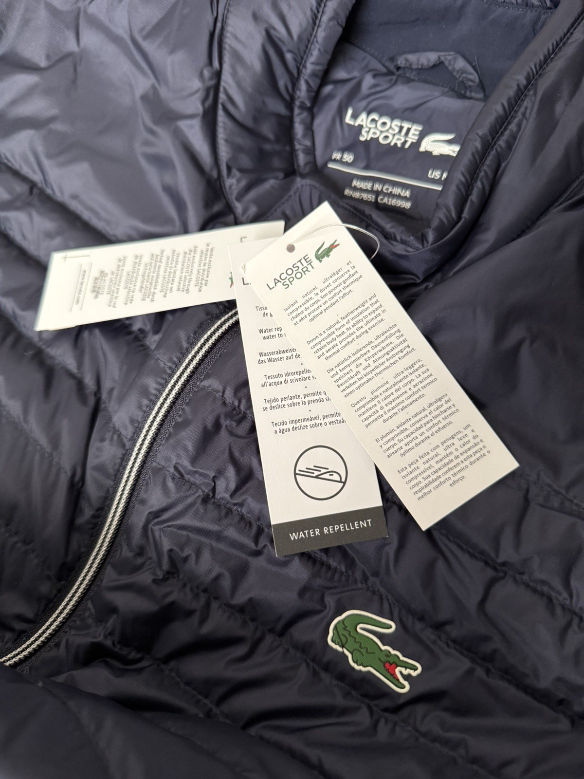 NEW Lacoste Sport Lightweight Golf Vest Size M  thumbnail 4