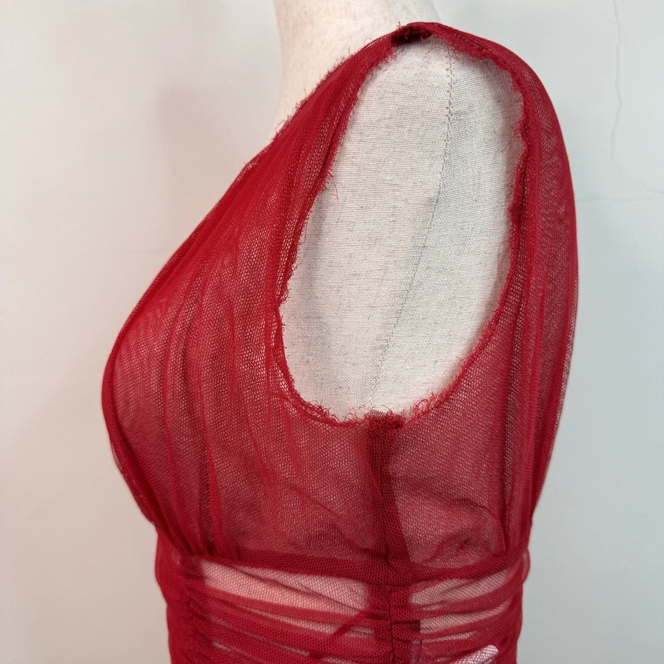 Top Dolce & Gabbana para mujer rojo cereza malla acanalada transparente coqueta Italia 40 IT Foto 3 de 4