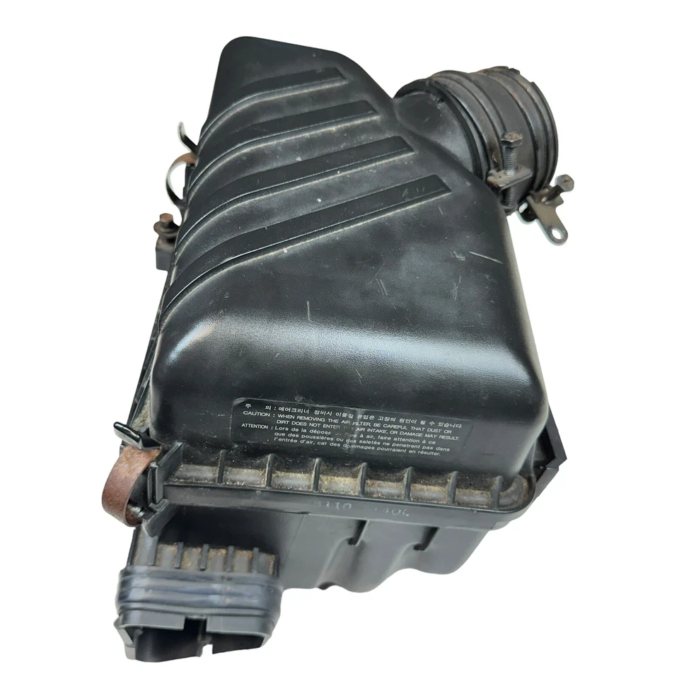 2006 Kia Spectra EX 4 Door 2.0L OEM Air Cleaner Filter Intake Housing 04 05 06 - Image 4 of 4