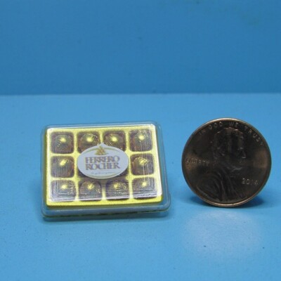 Bonbons au chocolat suisse miniatures maison de officiel poupée Ferrero Rocher en boîte G7400