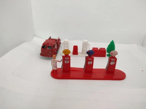 Shell Gasoline Service Stations 3 Mini Pumps 1960s Tootsie Fire Truck & 2 Pumps+