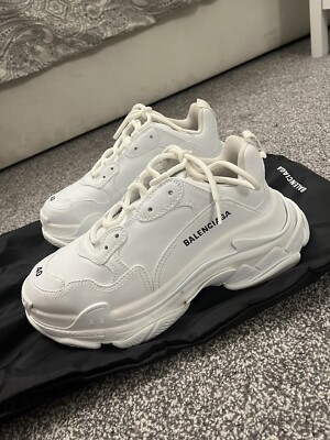 balenciaga triple s 40 UK
