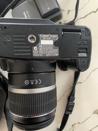 Canon EOS Rebel XT Digital Camera For parts Code 99 Error. Charger + Bag - Picture 9 of 10
