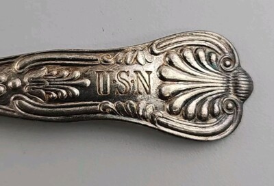 us navy スプーンバングル　usn USN Navy Kings Pattern 7 inch Silver Plated Fork by International
