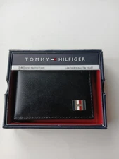 Tommy Hilfiger Men's RFID Leather Wallet 31HP220111 MSRP $ 48.00
