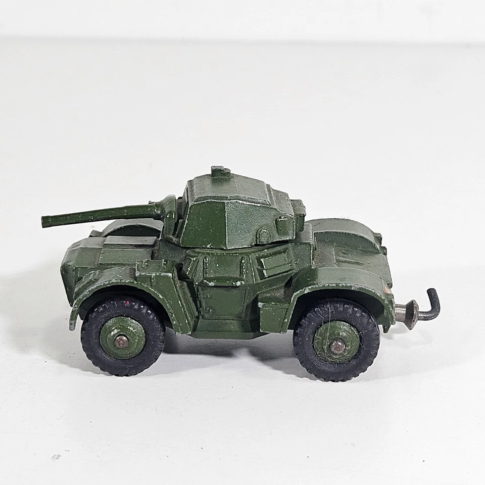 Juguetes Dinky Vintage No. Coche Blindado 670 Daimler Mk II Modelo Diecast Militar. Foto 4 de 4