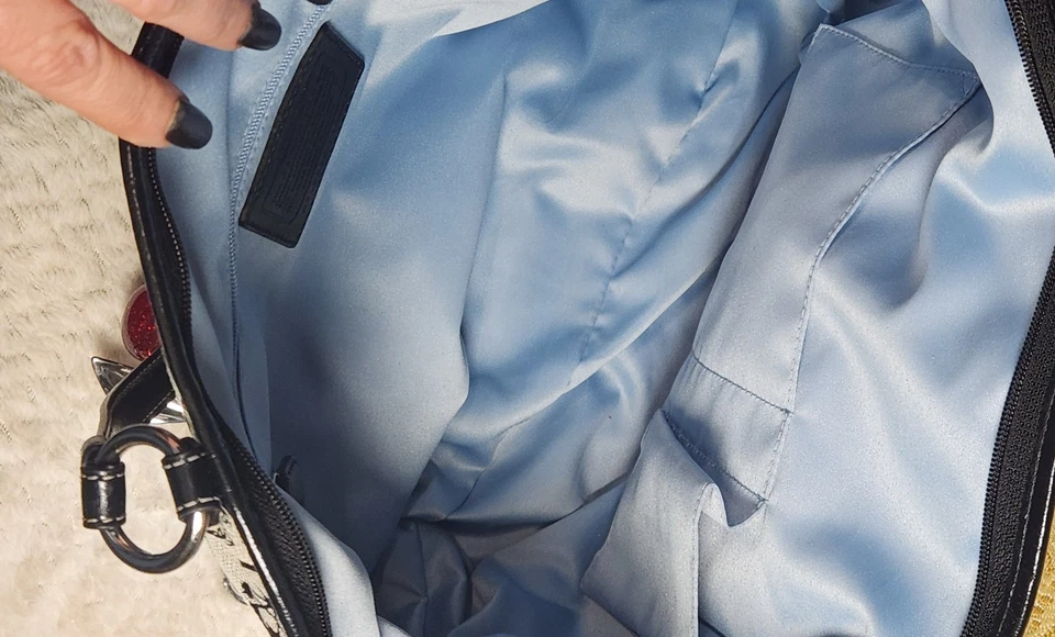 2010 COACH HORSE & CARRIAGE Poppy Glam Satchel as Pictured - Image 4 of 4