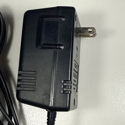 Alimentatore OEM Sega Genesis modello 1602 originale ufficiale Alimentatore OEM Sega Genesis modello 1602 originale ufficiale