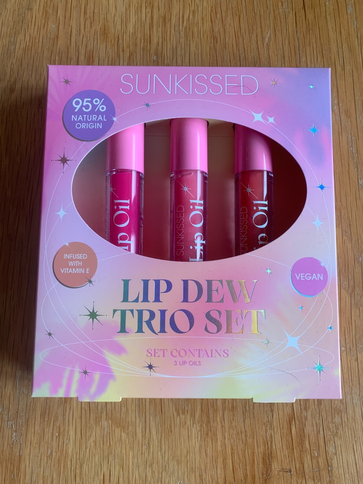 Brand New  & Sealed SUNKISSED Lip Dew TRIO Gift Set - 95& Natural, Vit E , VEGAN