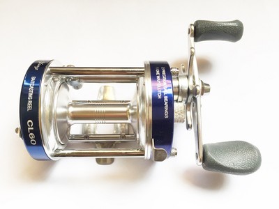 2 bearing baitcasting reel 13 Fishing Concept C2 Baitcast - 7.5:1 reducing wear and enhancing casting performance MingYang CL60 Right handed Blue