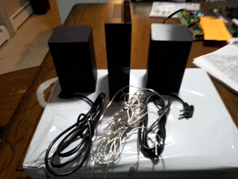 Samsung SWA-9100/ZA Soundbar Wireless Rear Speaker Kit Theater Surround Sound - Image 4 of 4